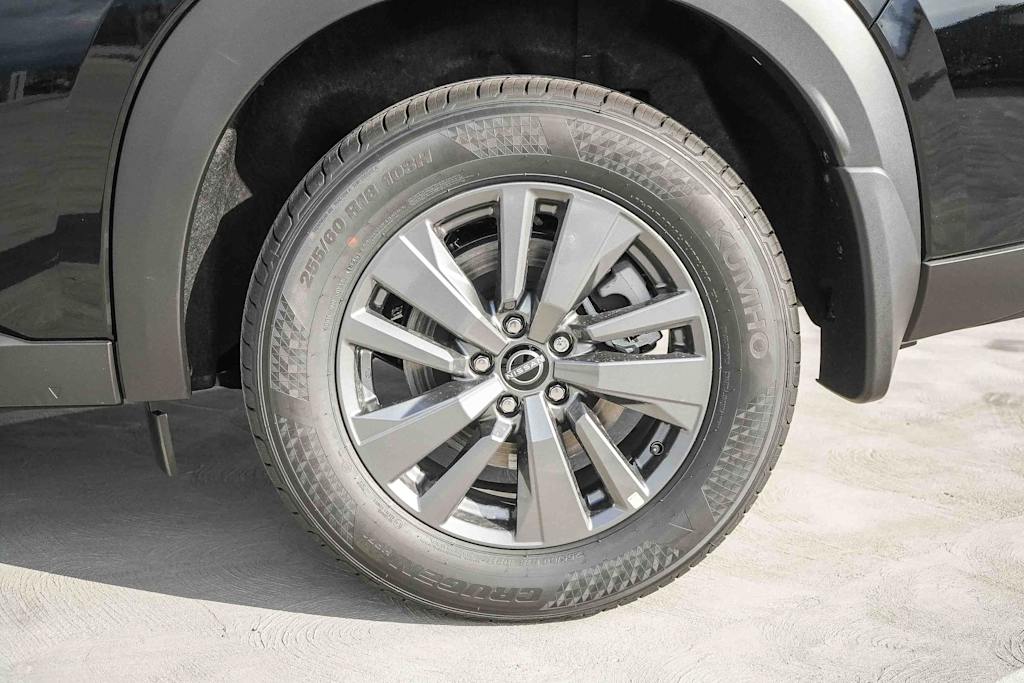 Thumbnail: 2026 Nissan Pathfinder - 6
