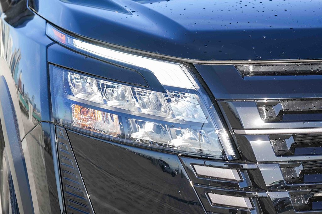 Thumbnail: 2026 Nissan Pathfinder - 18
