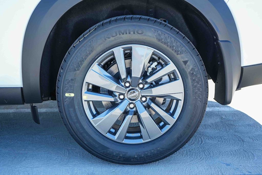 Thumbnail: 2026 Nissan Pathfinder - 6