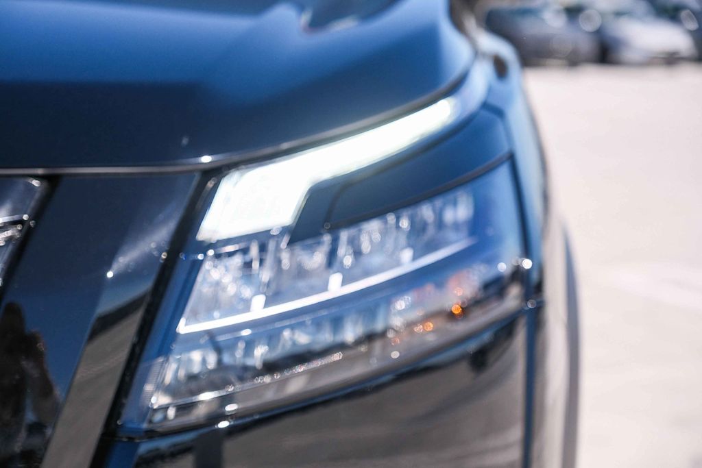 Thumbnail: 2025 Nissan Pathfinder - 19