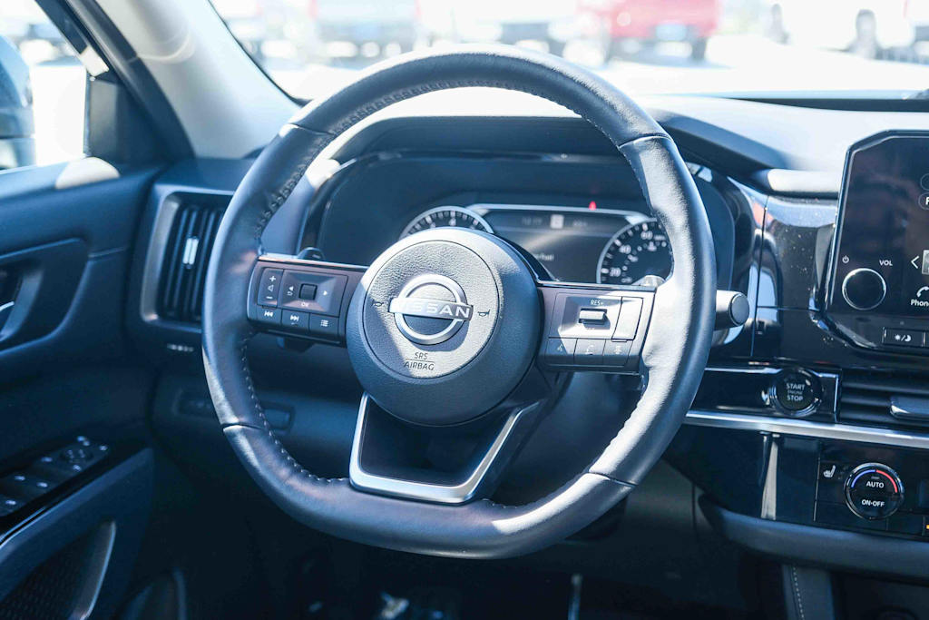 Thumbnail: 2025 Nissan Pathfinder - 7