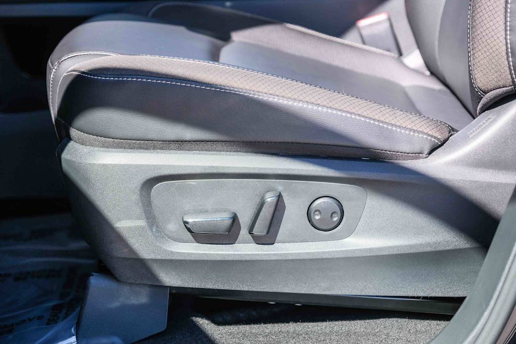 Thumbnail: 2025 Nissan Pathfinder - 27