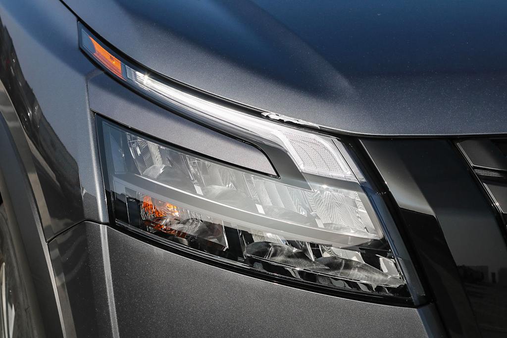 Thumbnail: 2025 Nissan Pathfinder - 19