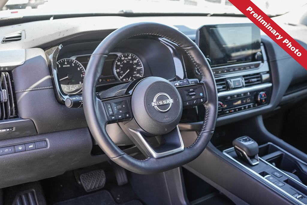 Thumbnail: 2025 Nissan Pathfinder - 2