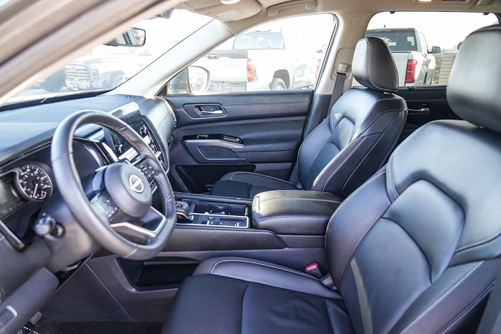 Thumbnail: 2025 Nissan Pathfinder - 11