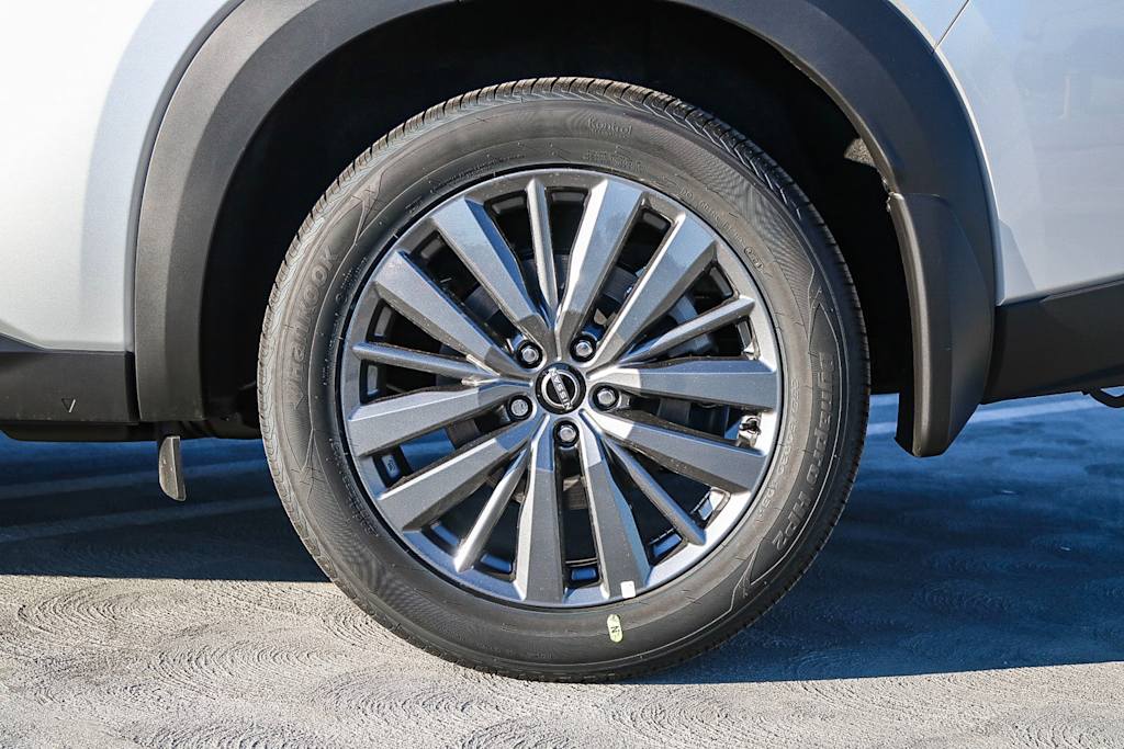 Thumbnail: 2025 Nissan Pathfinder - 7