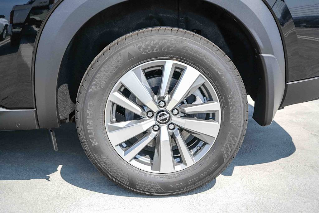 Thumbnail: 2026 Nissan Pathfinder - 6