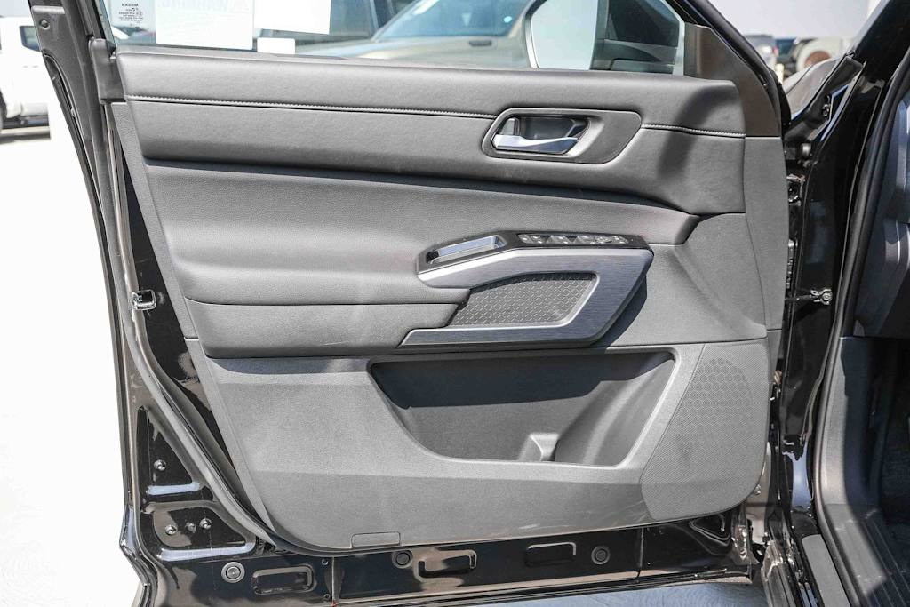Thumbnail: 2026 Nissan Pathfinder - 25