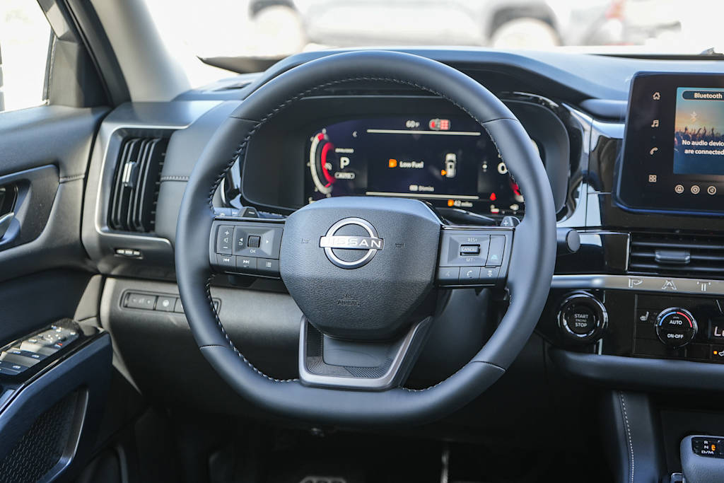Thumbnail: 2026 Nissan Pathfinder - 13