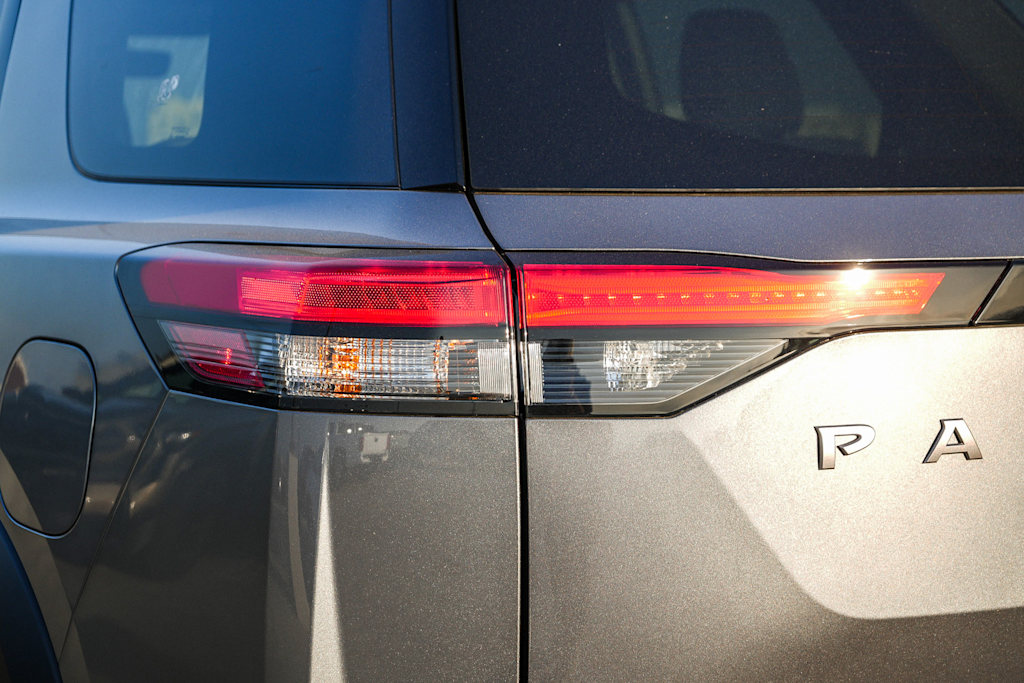 Thumbnail: 2026 Nissan Pathfinder - 22
