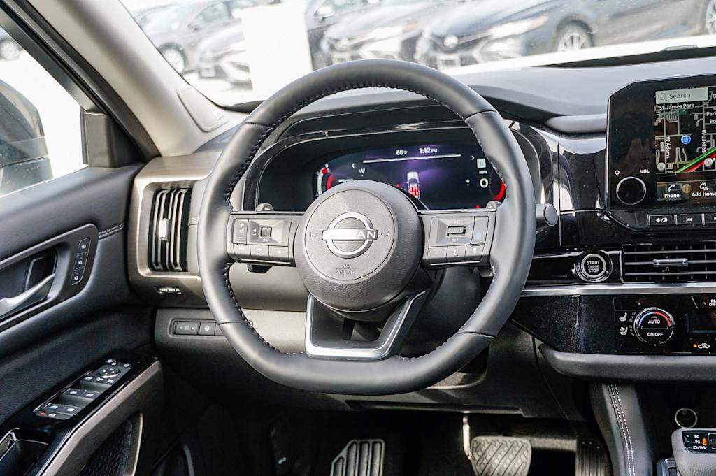 Thumbnail: 2025 Nissan Pathfinder - 2