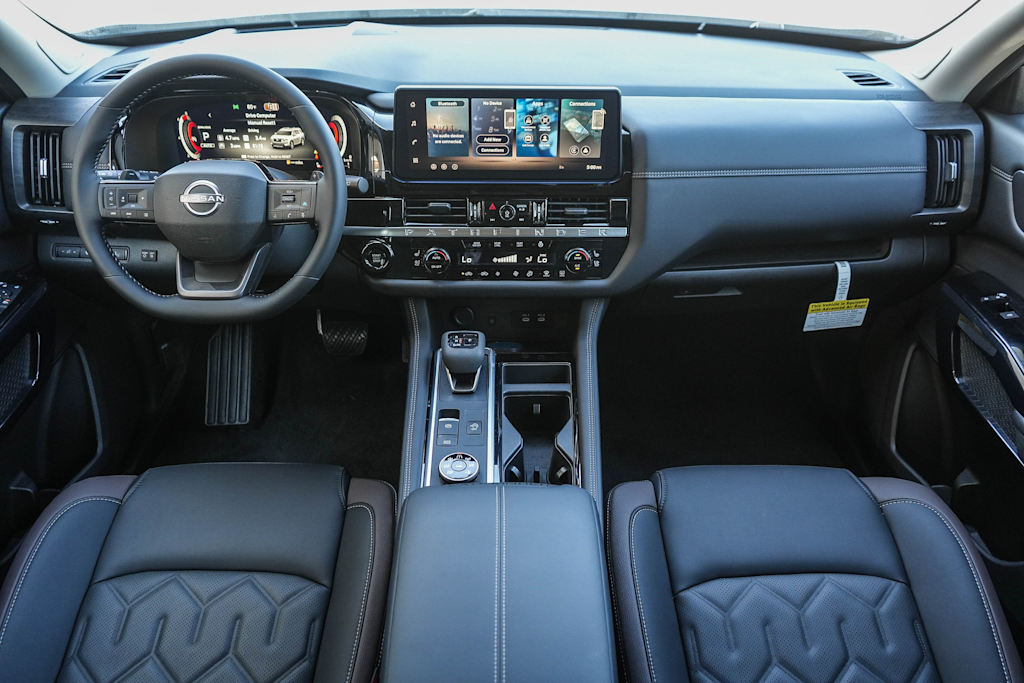 Thumbnail: 2026 Nissan Pathfinder - 2