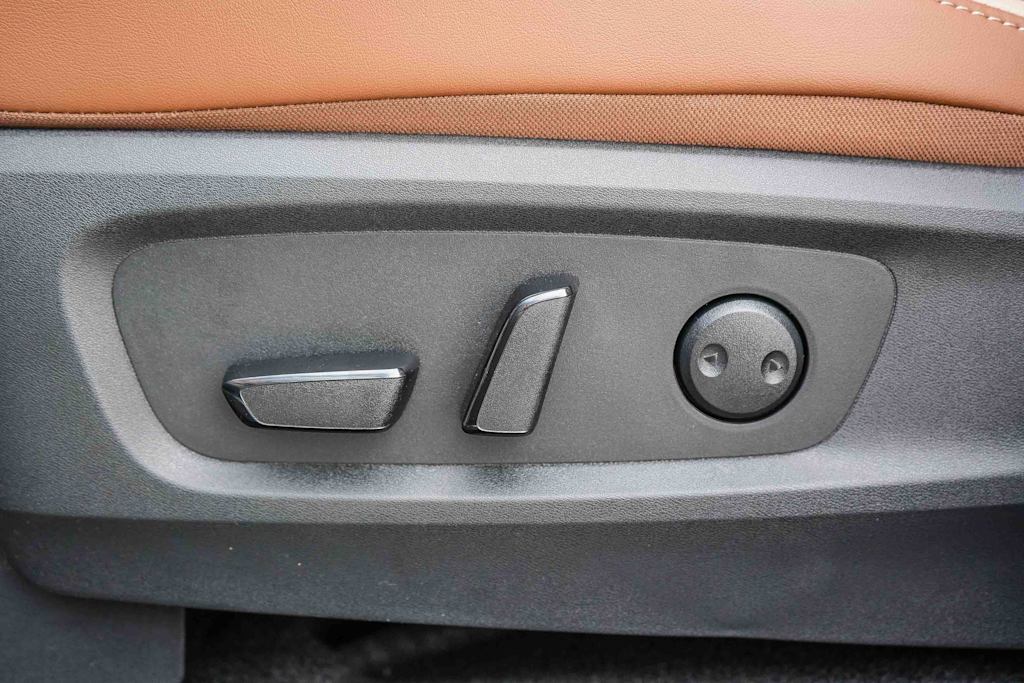 Thumbnail: 2026 Nissan Pathfinder - 25