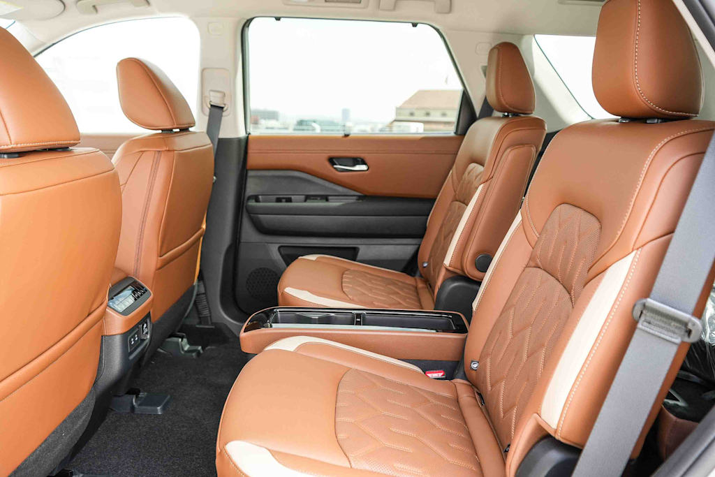 Thumbnail: 2026 Nissan Pathfinder - 11