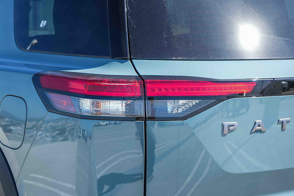 Thumbnail: 2026 Nissan Pathfinder - 21