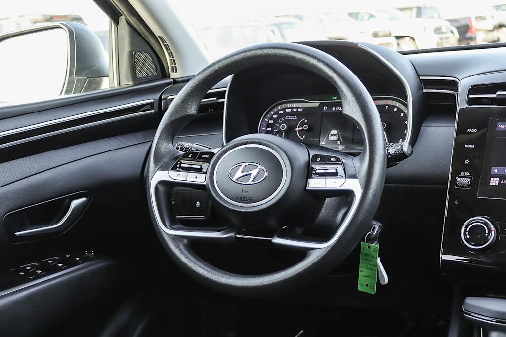 Thumbnail: 2023 Hyundai Tucson - 9