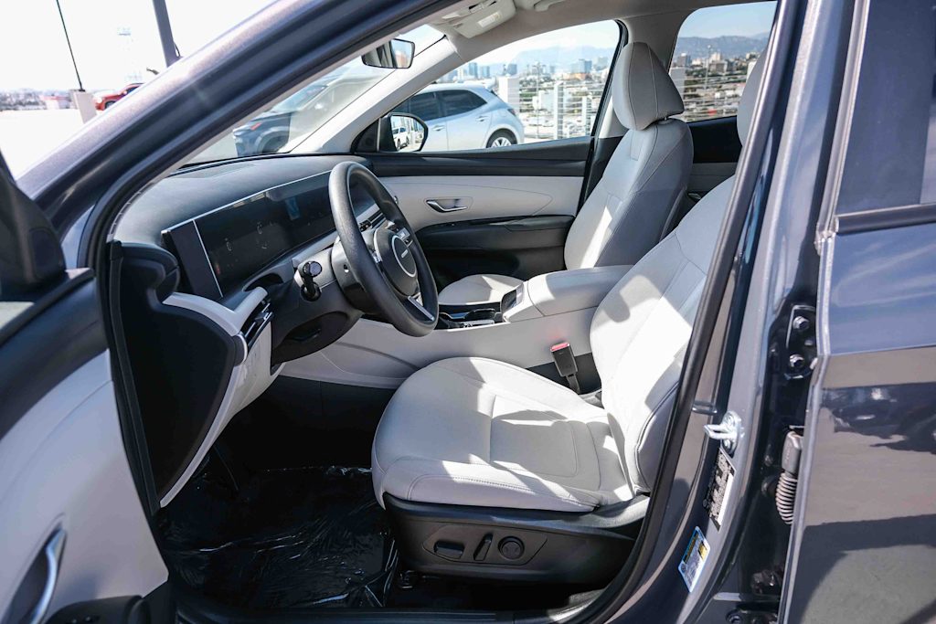 Thumbnail: 2026 Hyundai Tucson - 12
