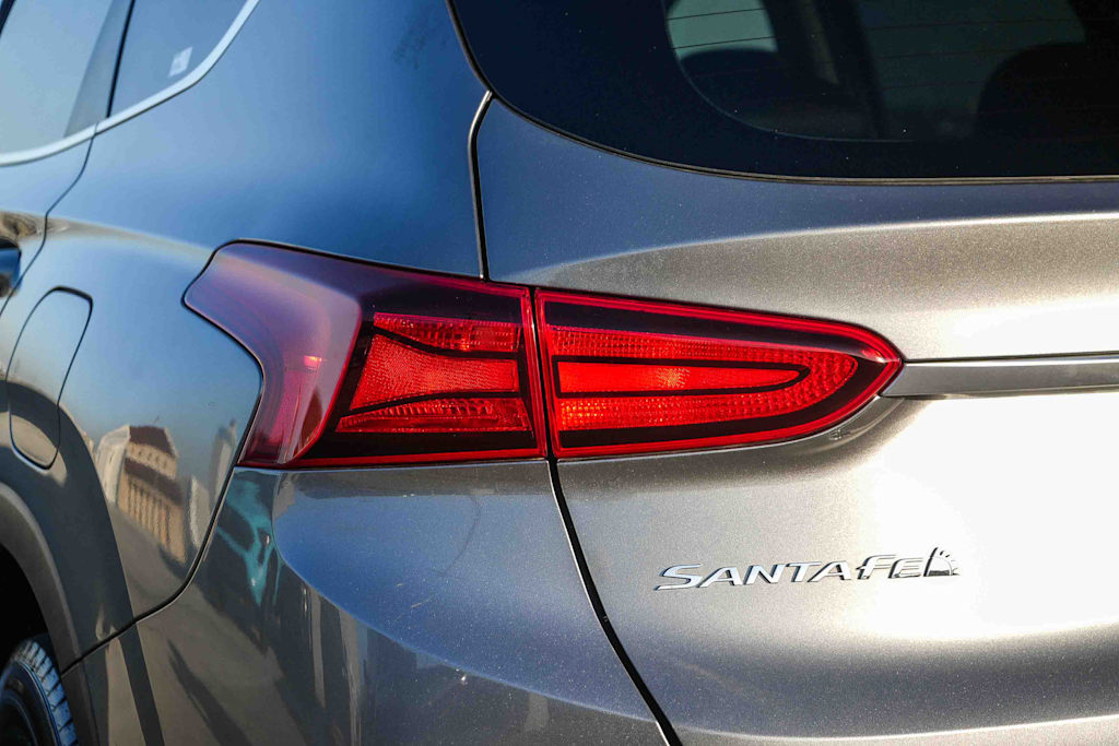Thumbnail: 2019 Hyundai Santa Fe - 21