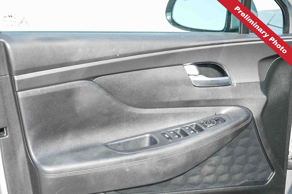 Thumbnail: 2023 Hyundai Santa Fe - 16