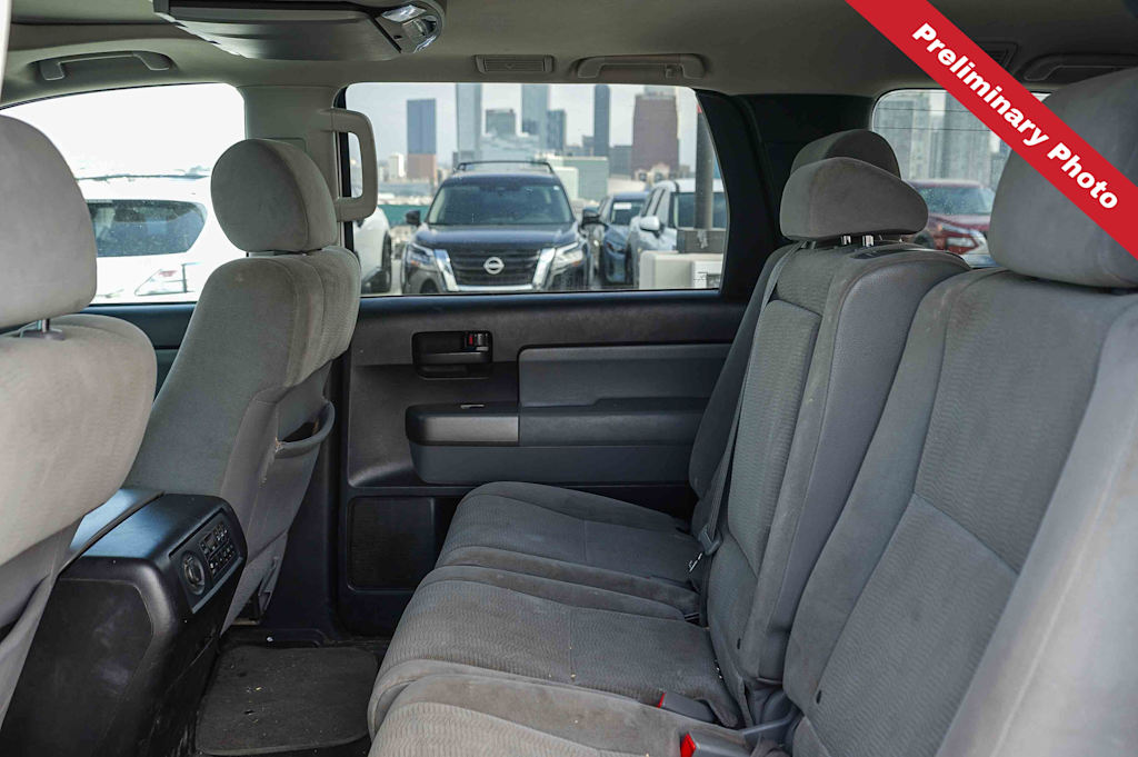 Thumbnail: 2017 Toyota Sequoia - 8