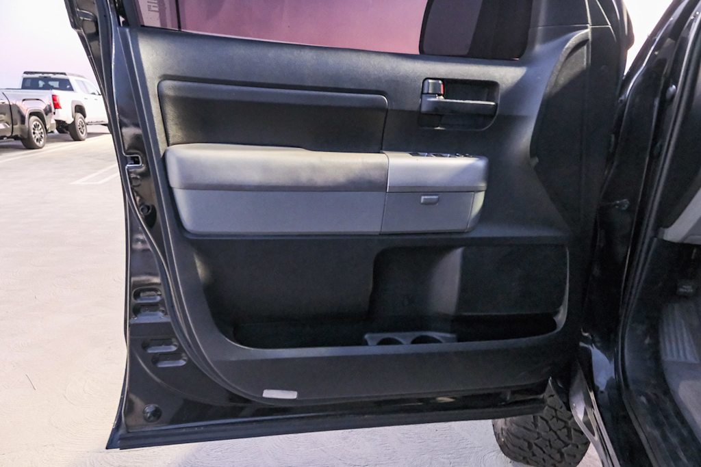 Thumbnail: 2008 Toyota Tundra - 22