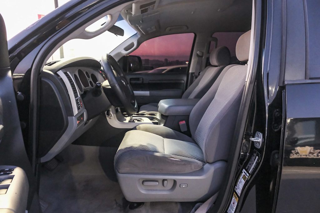Thumbnail: 2008 Toyota Tundra - 9
