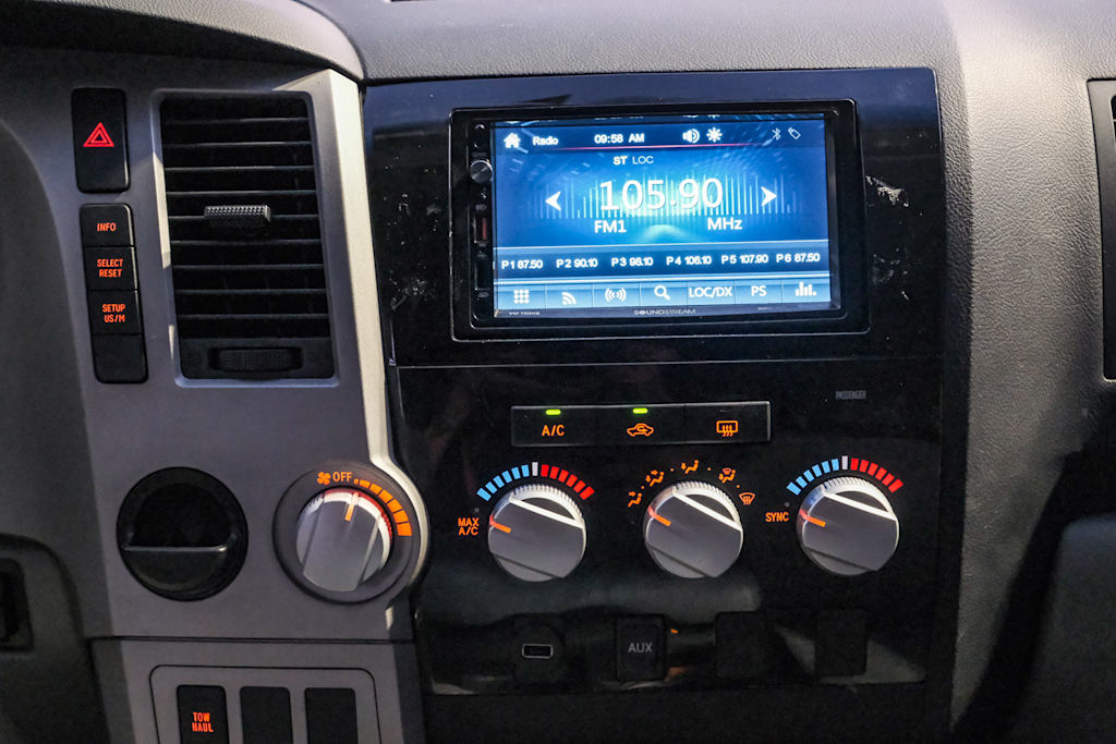 Thumbnail: 2008 Toyota Tundra - 11