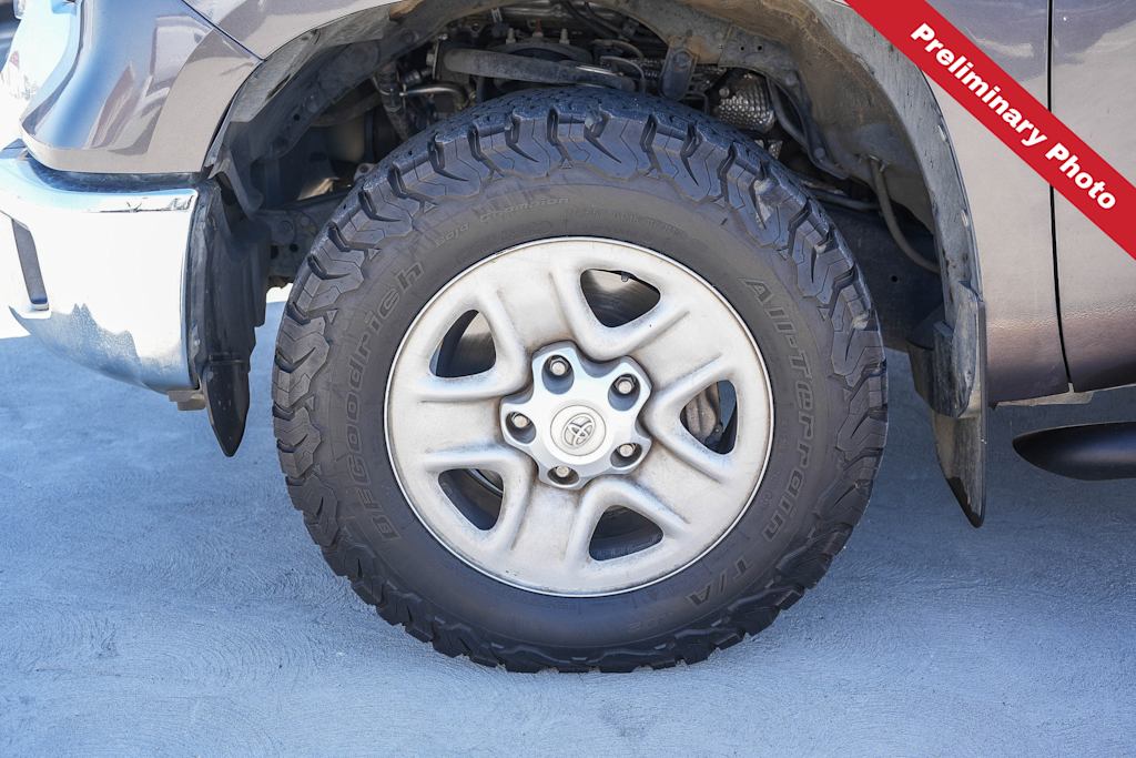 Thumbnail: 2017 Toyota Tundra - 17