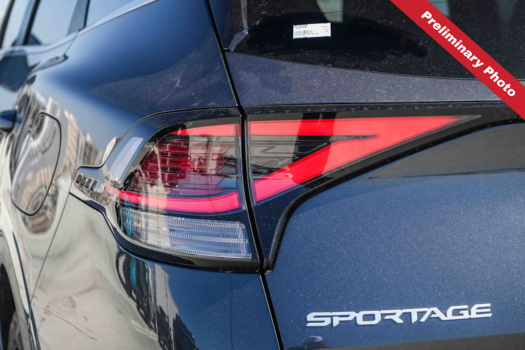 Thumbnail: 2023 Kia Sportage - 16