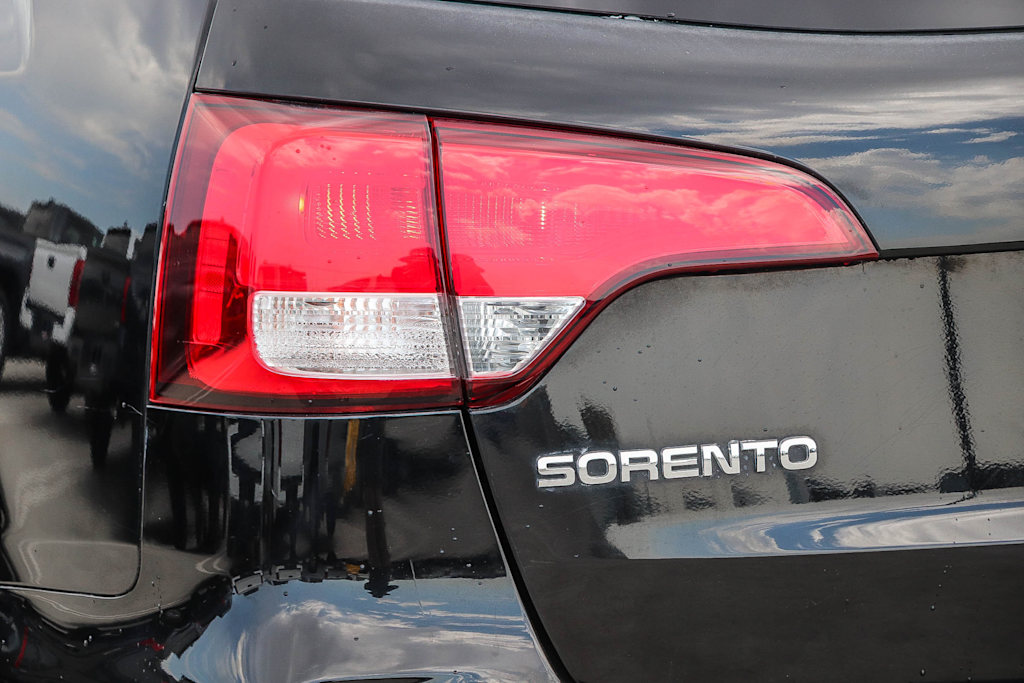 Thumbnail: 2015 Kia Sorento - 21