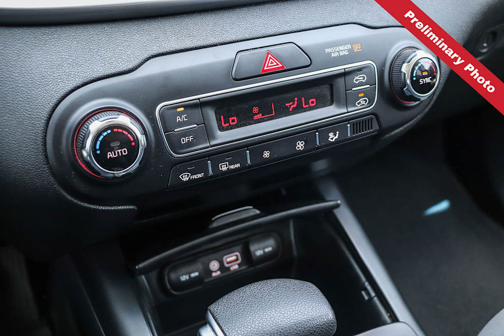 Thumbnail: 2019 Kia Sorento - 21