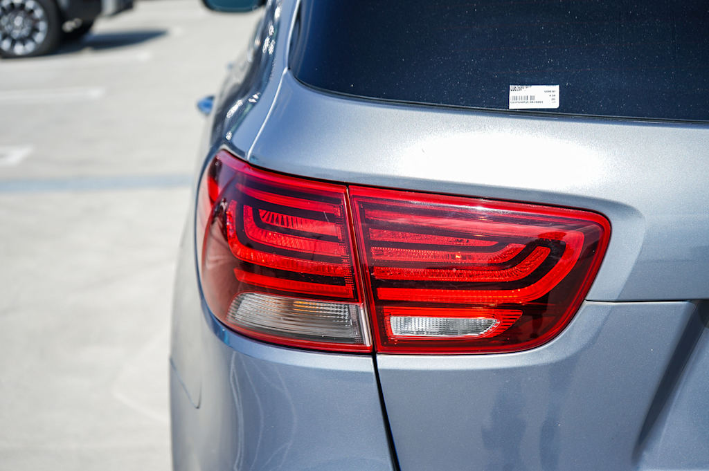 Thumbnail: 2020 Kia Sorento - 21