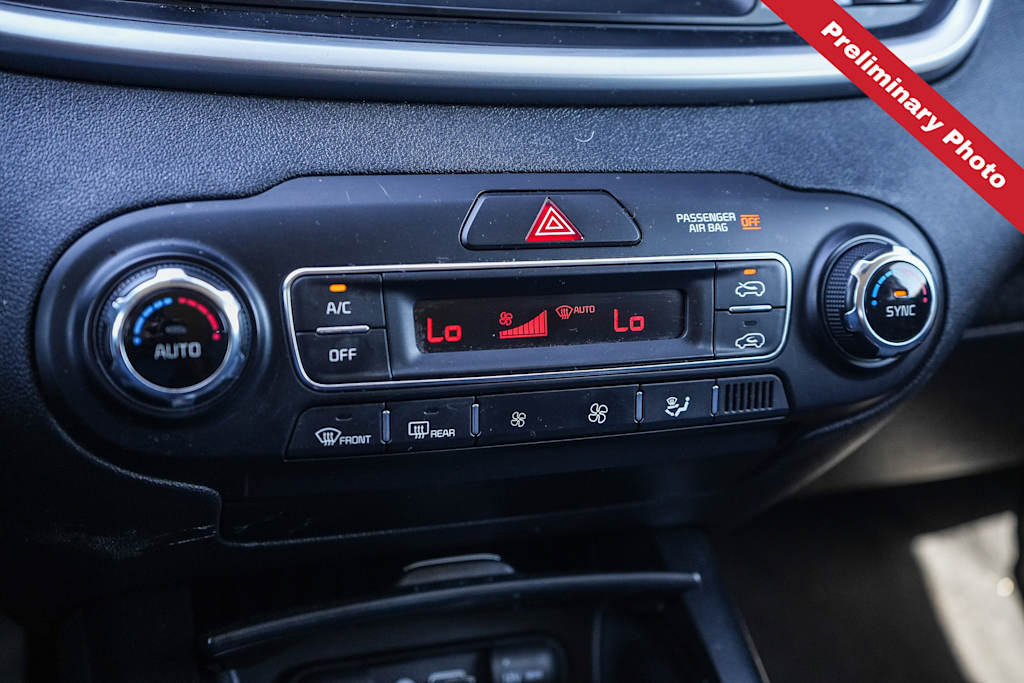 Thumbnail: 2019 Kia Sorento - 20
