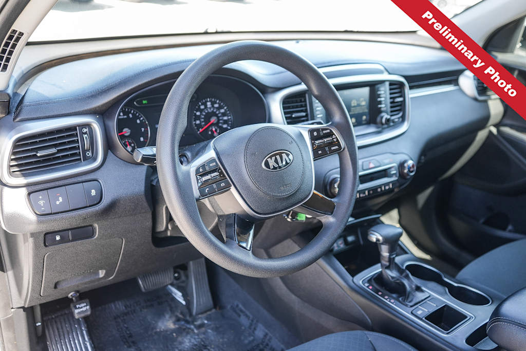 Thumbnail: 2019 Kia Sorento - 2