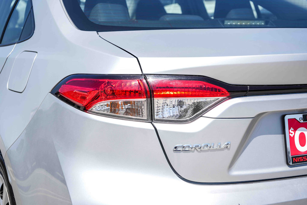 Thumbnail: 2023 Toyota Corolla - 20