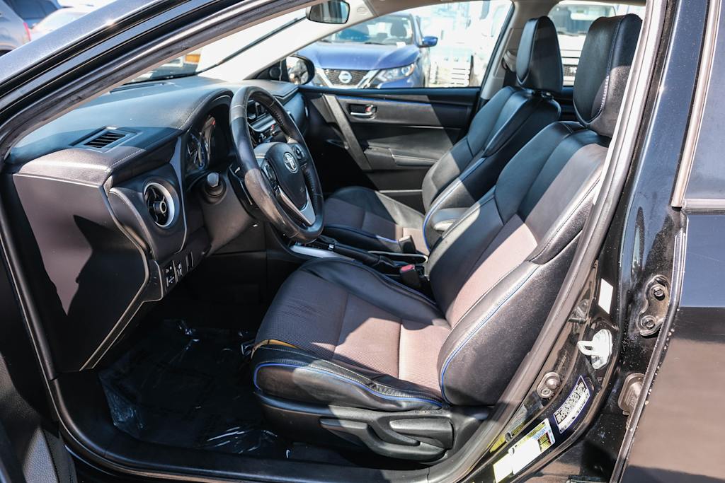 Thumbnail: 2018 Toyota Corolla - 11