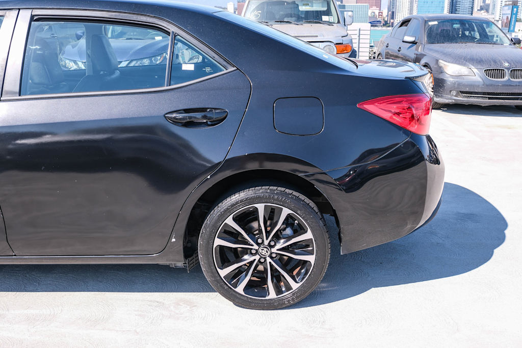 Thumbnail: 2018 Toyota Corolla - 6