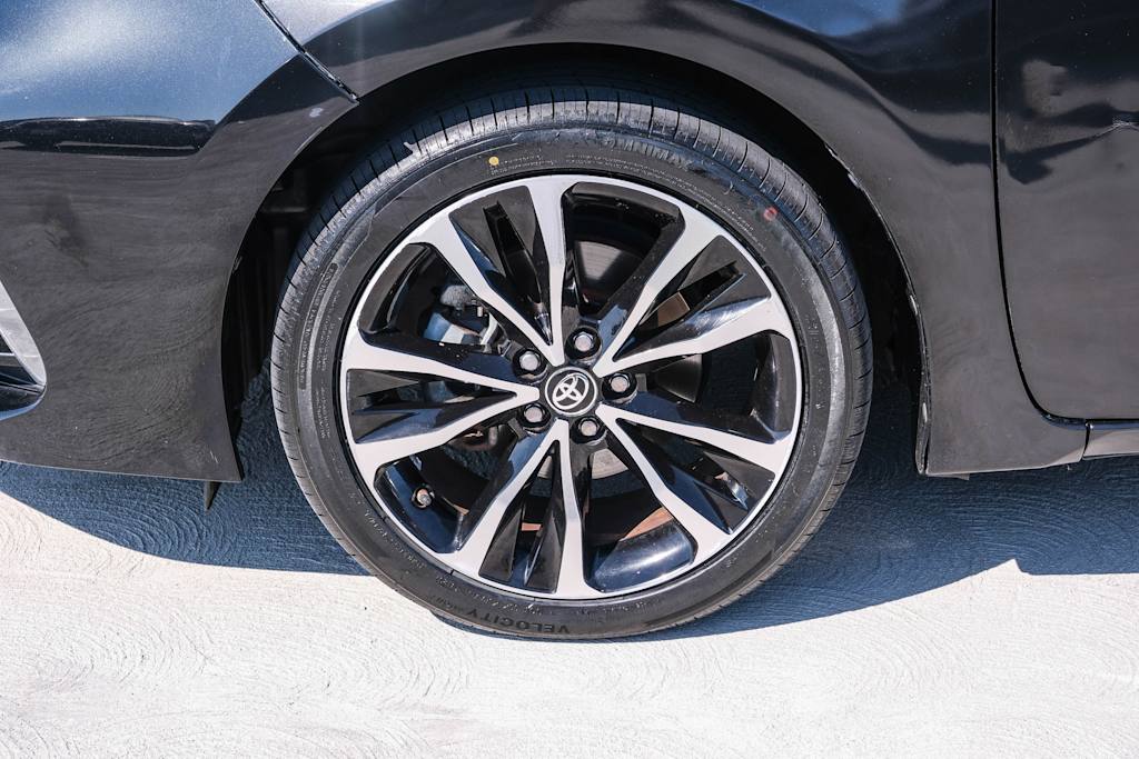Thumbnail: 2018 Toyota Corolla - 20