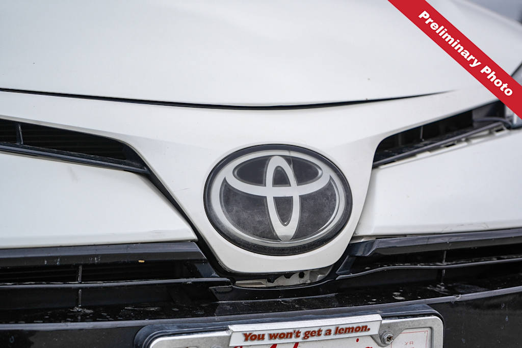 Thumbnail: 2018 Toyota Corolla - 6
