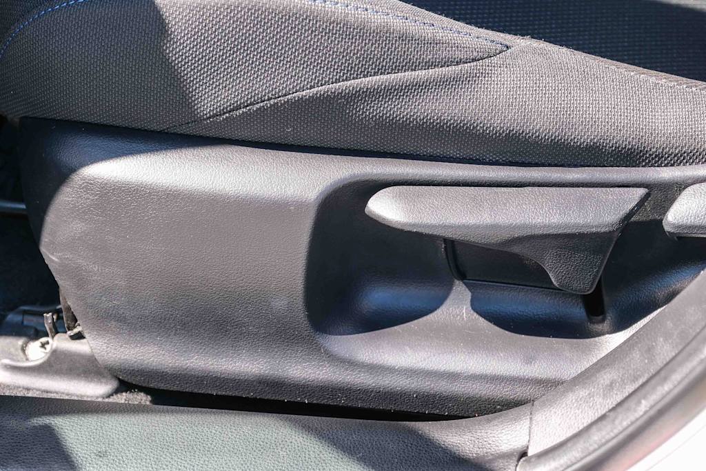 Thumbnail: 2022 Toyota Corolla - 27