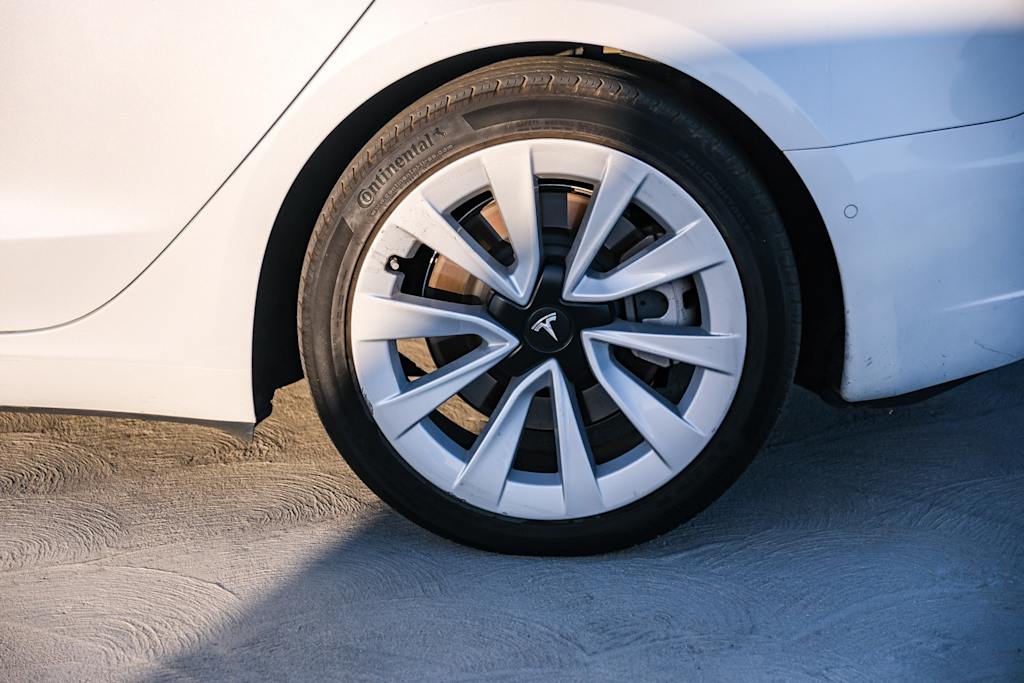 Thumbnail: 2022 Tesla Model 3 - 6