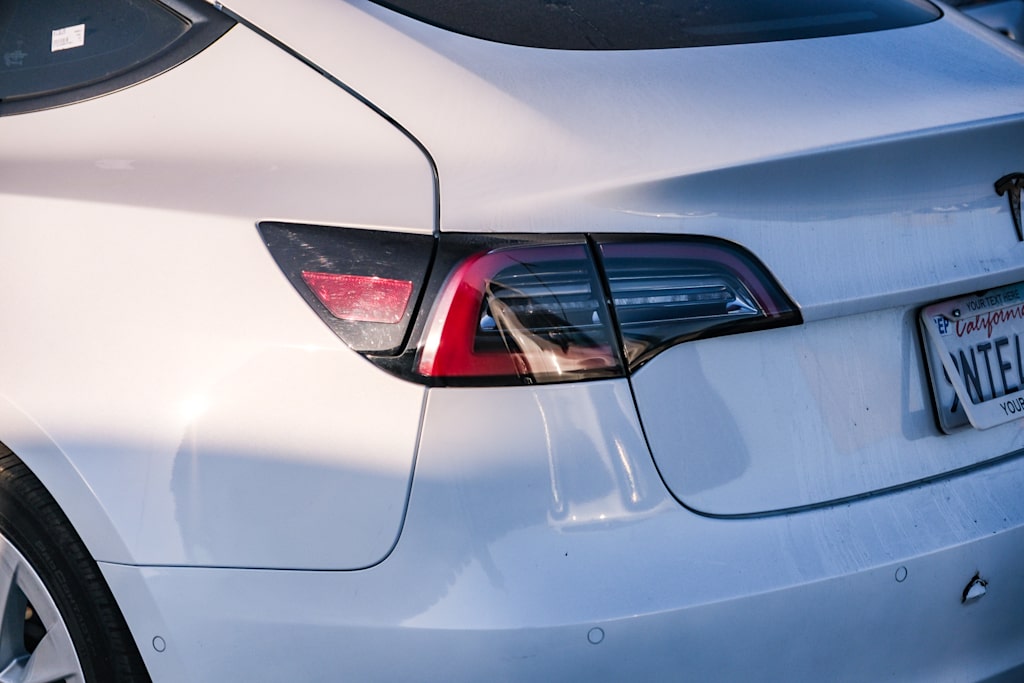 Thumbnail: 2022 Tesla Model 3 - 14