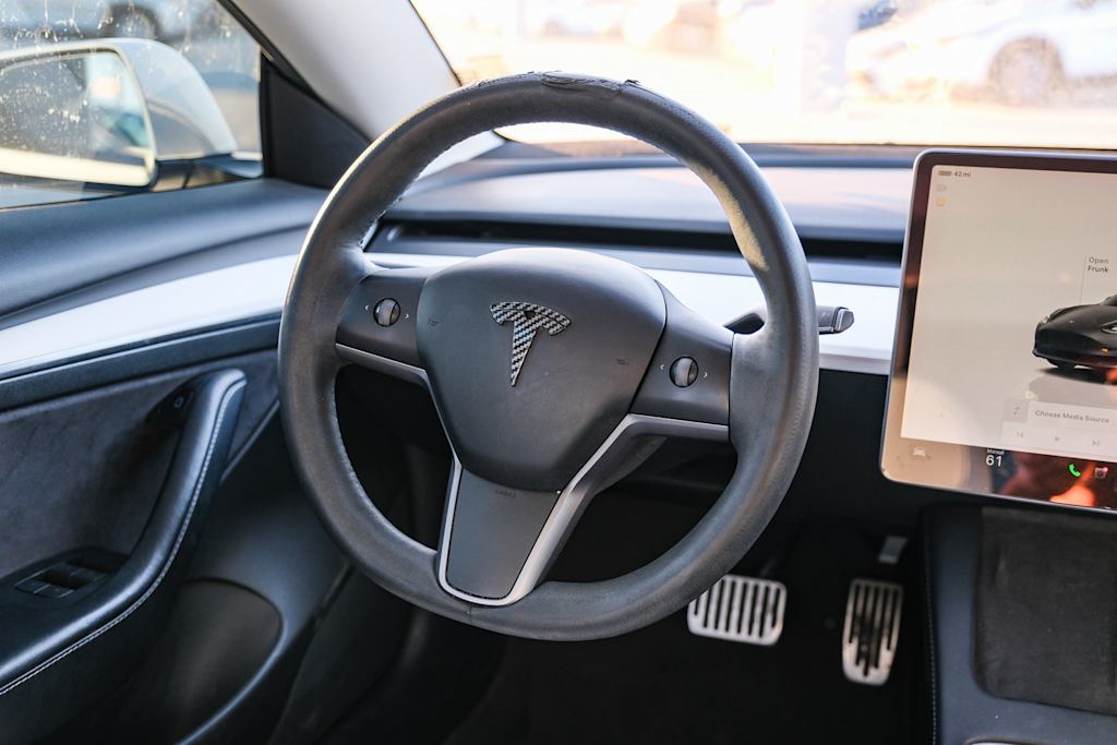 Thumbnail: 2022 Tesla Model 3 - 7