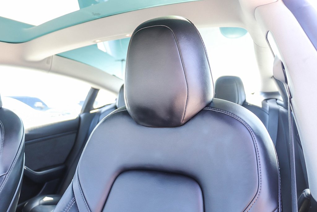 Thumbnail: 2020 Tesla Model 3 - 22