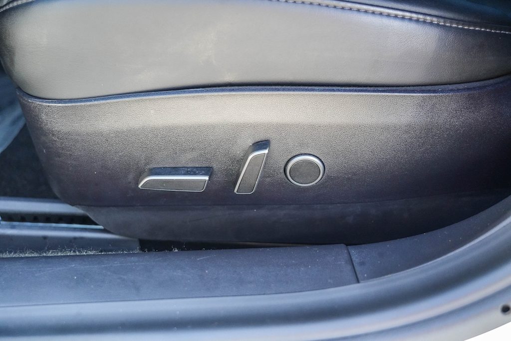 Thumbnail: 2021 Tesla Model 3 - 22