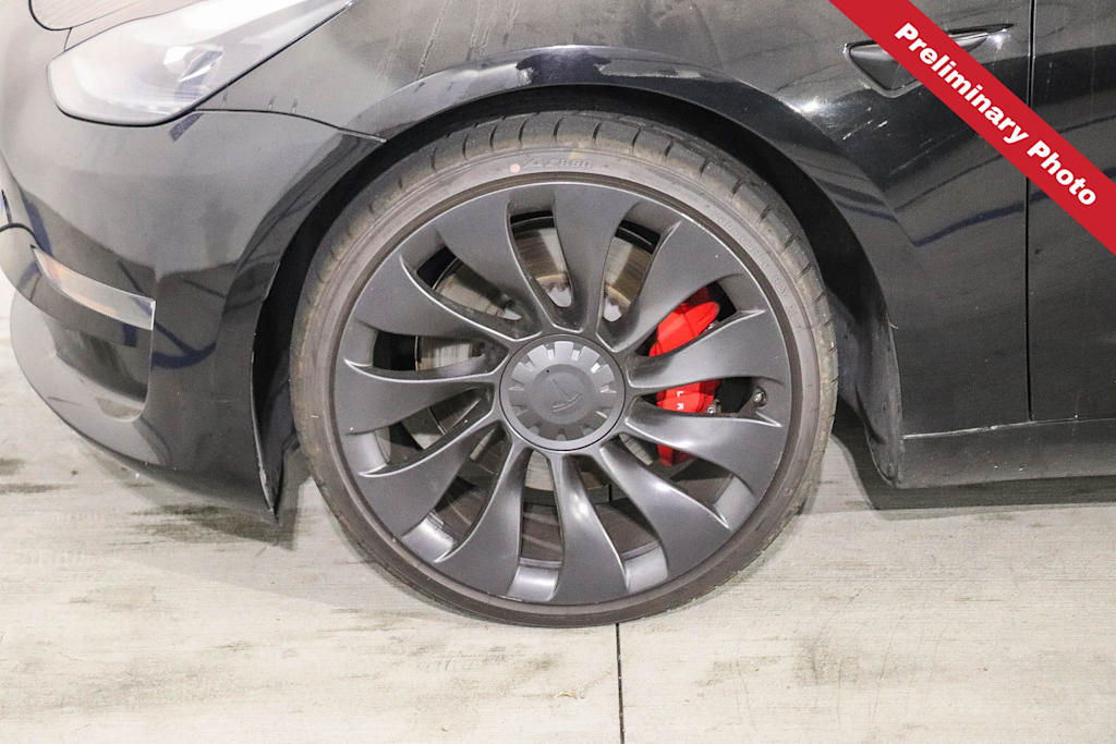 Thumbnail: 2023 Tesla Model 3 - 7