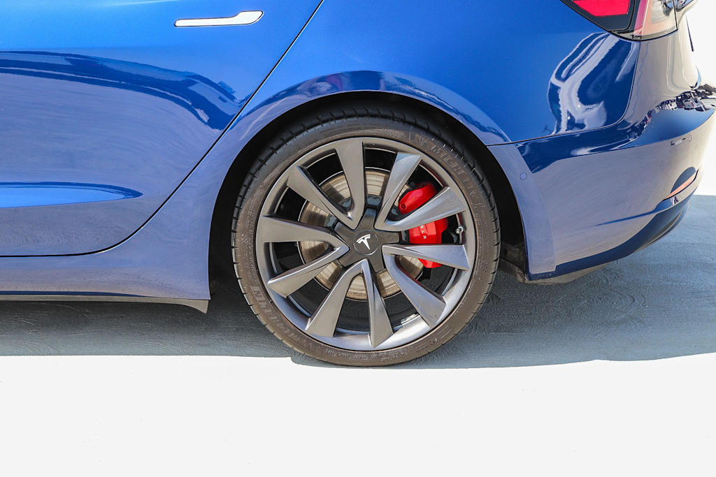 Thumbnail: 2020 Tesla Model 3 - 20