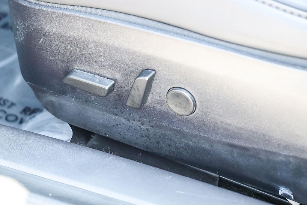 Thumbnail: 2020 Tesla Model 3 - 22