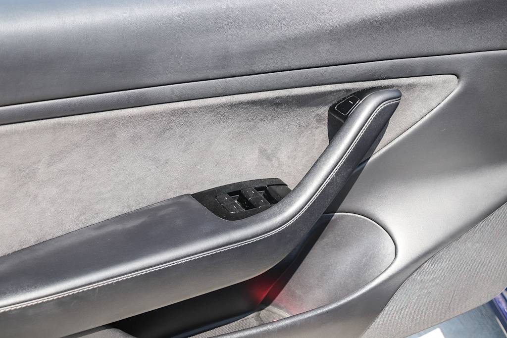 Thumbnail: 2020 Tesla Model 3 - 23