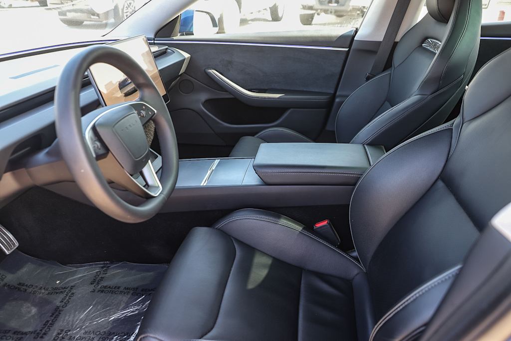 Thumbnail: 2024 Tesla Model 3 - 10
